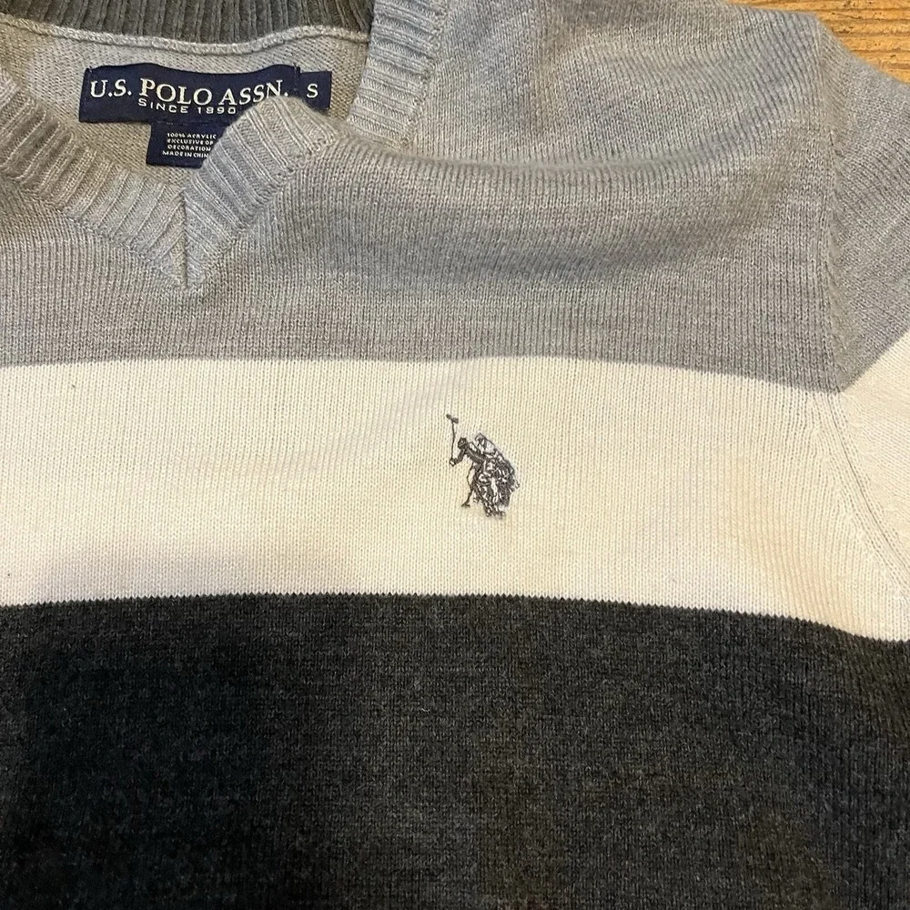 Polo Ralph Lauren Sweater V-Neck Small Gray Black Cream Stripes Pony Logo Small